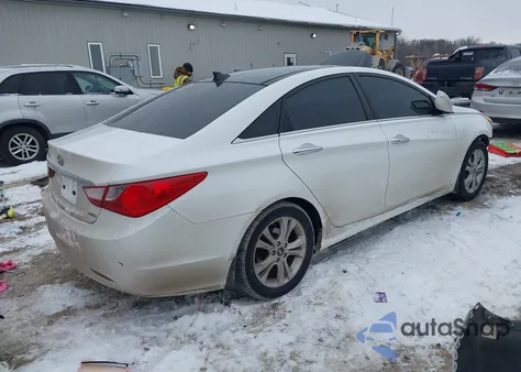 2013 Hyundai Sonata Limited z USA, uszkodzony, nr VIN 5NPEC4AC1DH686958